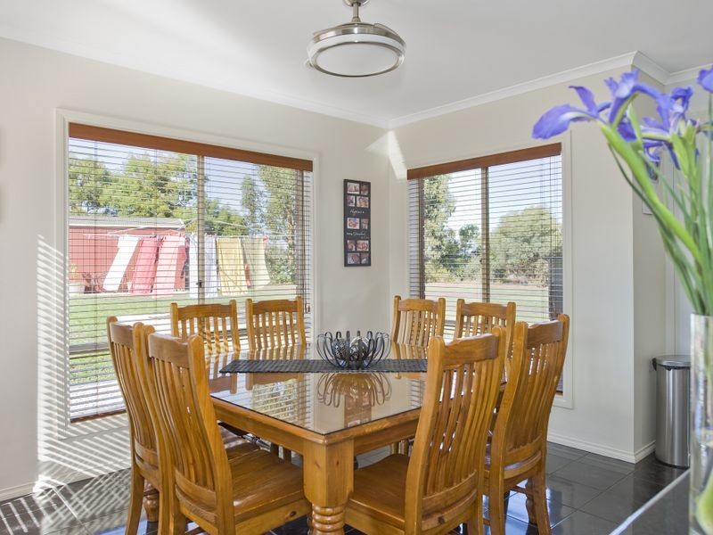 252 Pound Road, Elliminyt VIC 3250