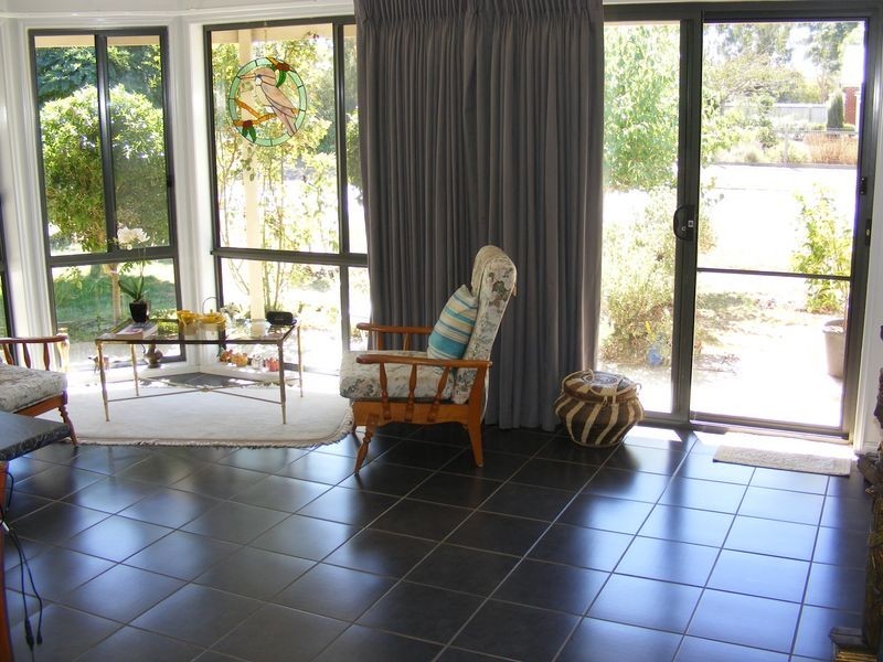 156 Hart Street, Elliminyt VIC 3250