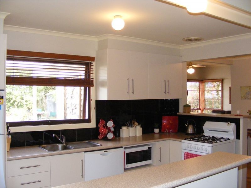 14 Jennings Street, Colac VIC 3250