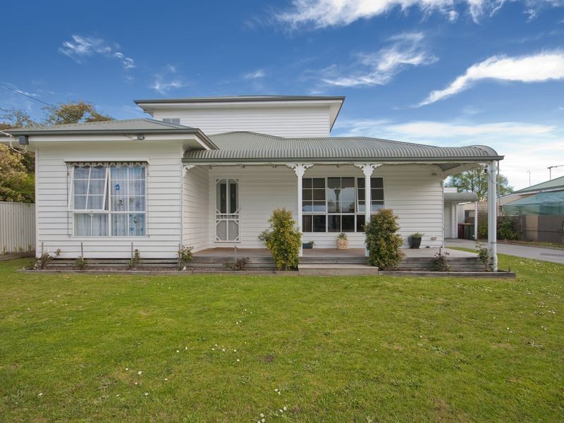 4 McAdam Crescent, Colac VIC 3250