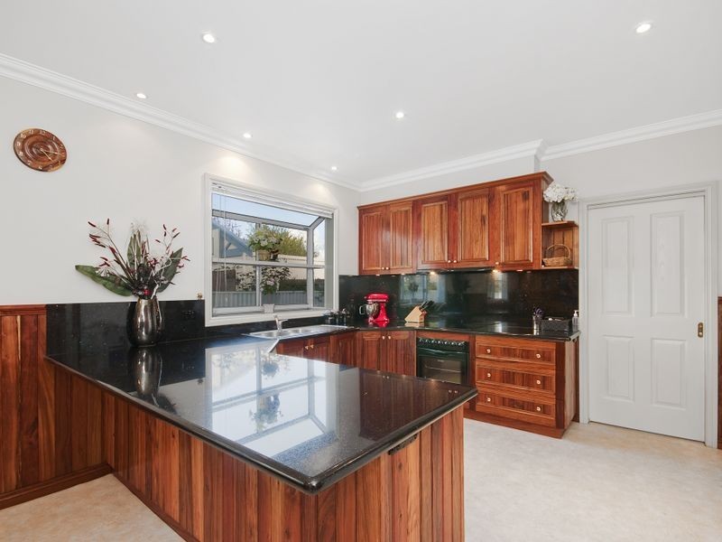 4 McAdam Crescent, Colac VIC 3250