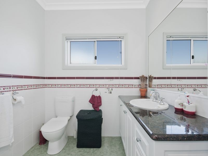 4 McAdam Crescent, Colac VIC 3250