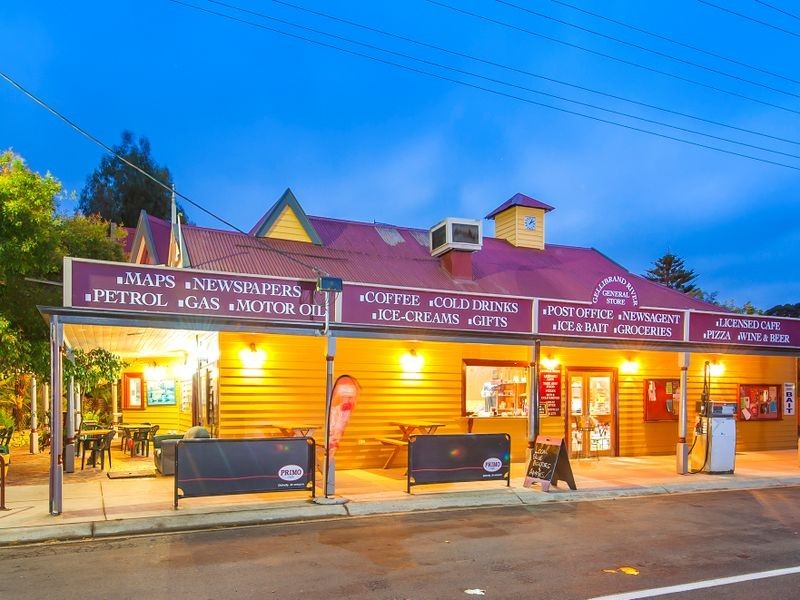 16 Main Road, Gellibrand VIC 3239