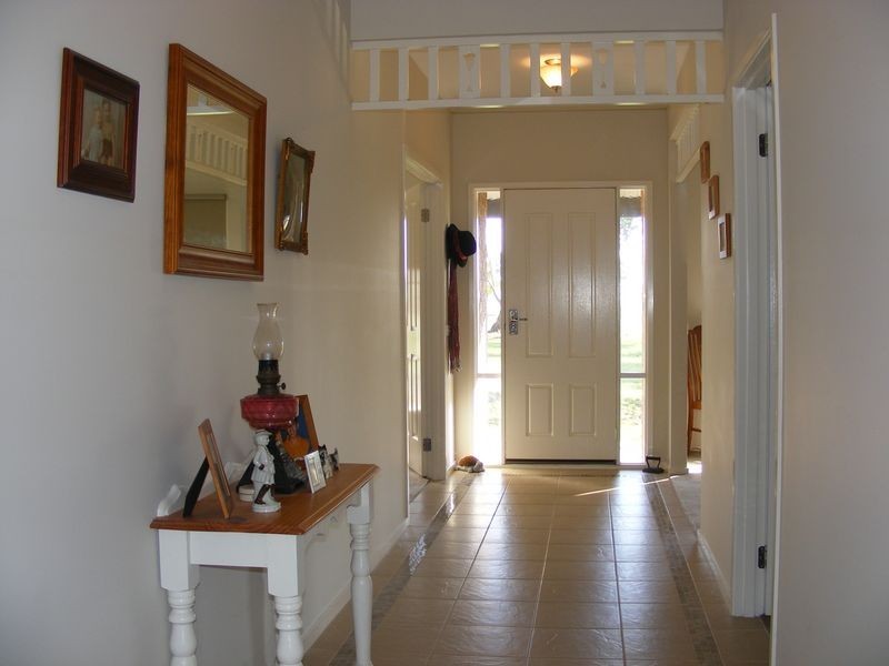 44 Roseneath Road, Warncoort VIC 3243