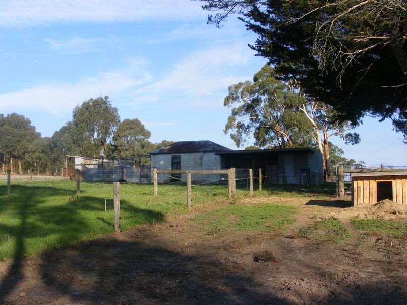 25 Bushbys Road, Barongarook VIC 3249