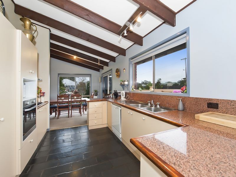 50 Polwarth Street, Colac VIC 3250