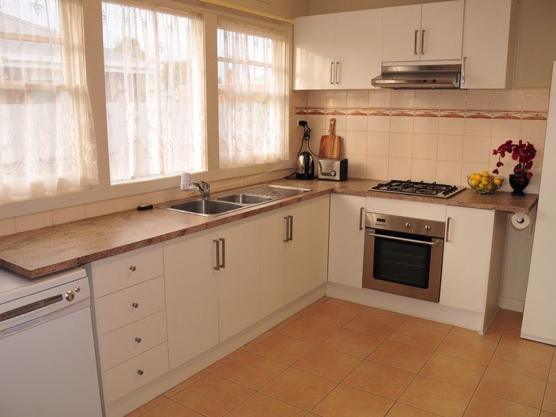 12 McAdam Crescent, Colac VIC 3250