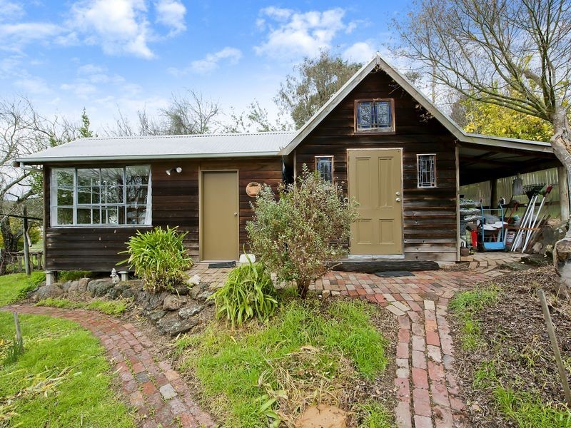 33 Barwon Street, Forrest VIC 3236