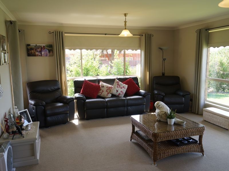 15 Harris Road, Elliminyt VIC 3250