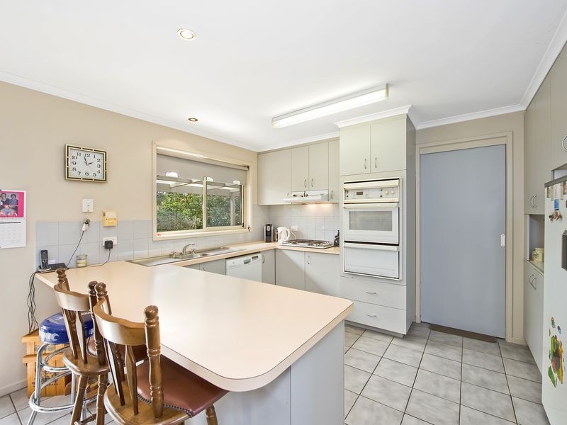 2 Dean Court, Elliminyt VIC 3250
