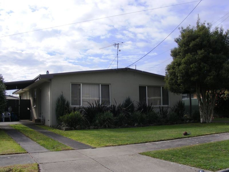 1/9 Bryan Avenue, Colac VIC 3250