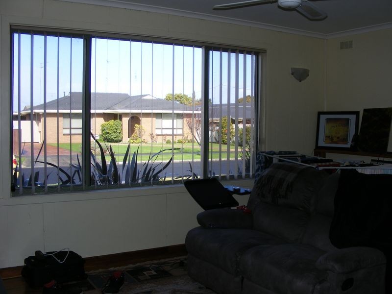 1/9 Bryan Avenue, Colac VIC 3250