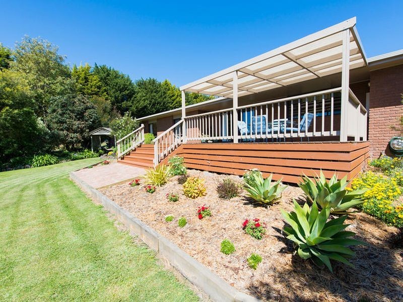 115 Everett Crescent, Barongarook VIC 3249