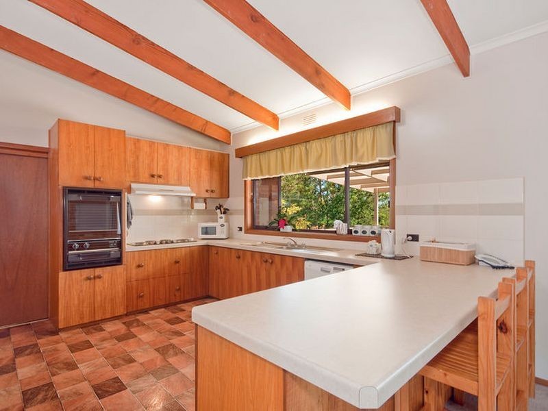 115 Everett Crescent, Barongarook VIC 3249