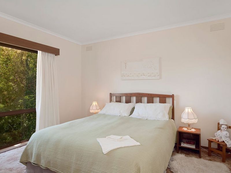 115 Everett Crescent, Barongarook VIC 3249