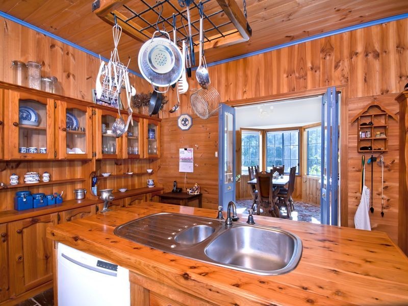 40 Arnolds Road, Barongarook VIC 3249