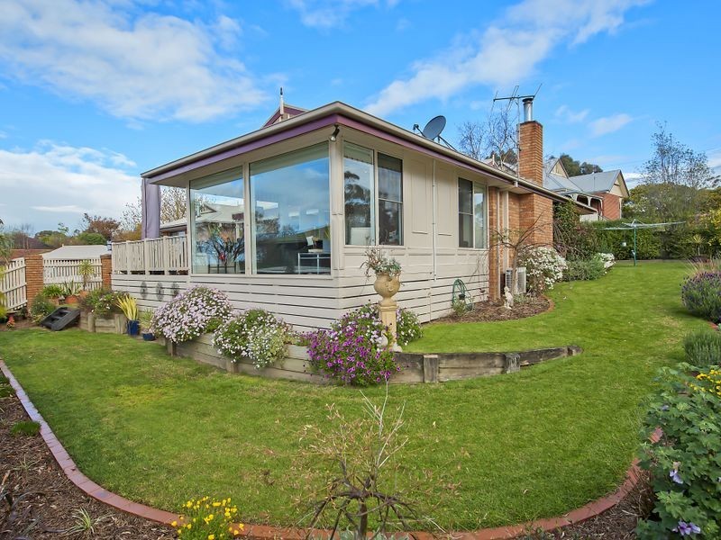 10 Buckland Court, Elliminyt VIC 3250