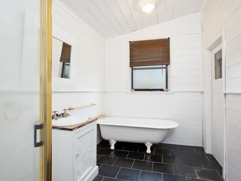 29 Campbell Street, Colac VIC 3250