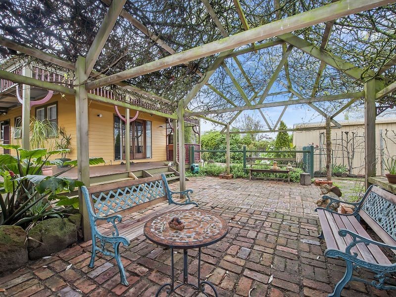 29 Campbell Street, Colac VIC 3250