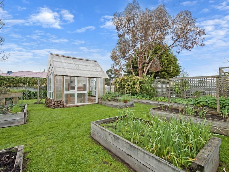 29 Campbell Street, Colac VIC 3250