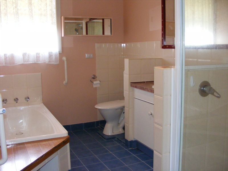 5 Howey Court, Colac VIC 3250