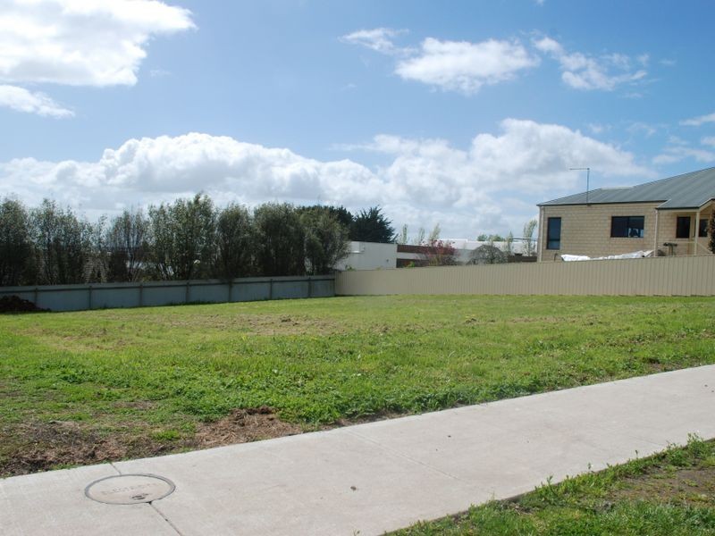 4 Rose Drive, Elliminyt VIC 3250