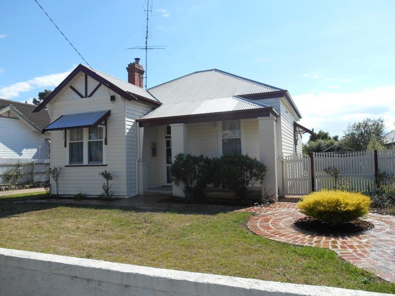 27 Jennings Street, Colac VIC 3250