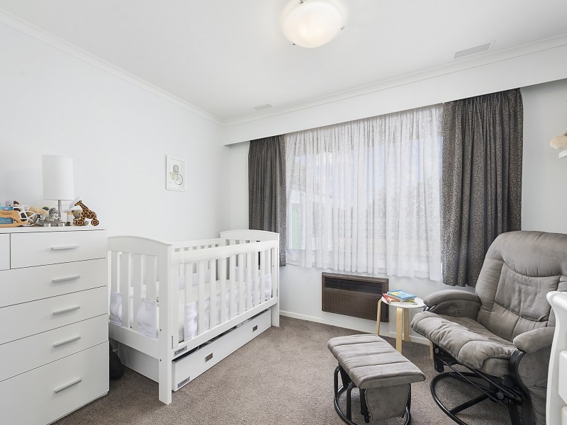 73 Sinclair Street, Colac VIC 3250