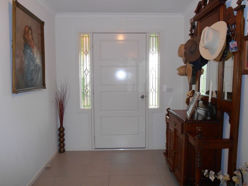 77 Imperial Drive, Colac VIC 3250