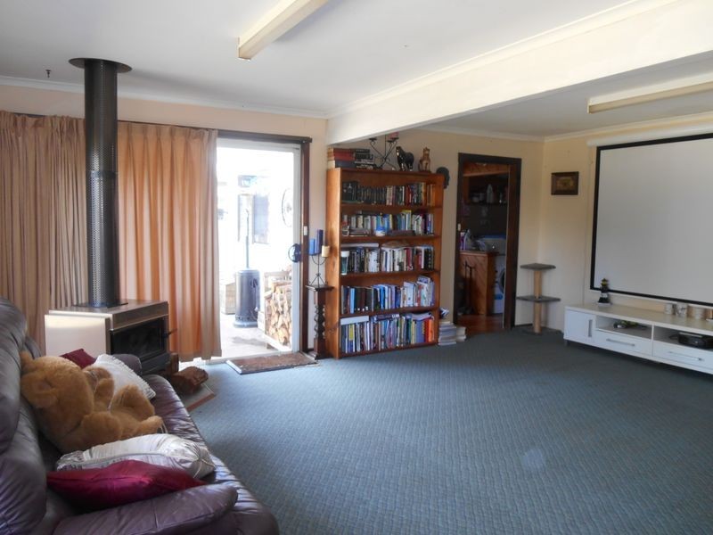 182 Queen Street, Colac VIC 3250