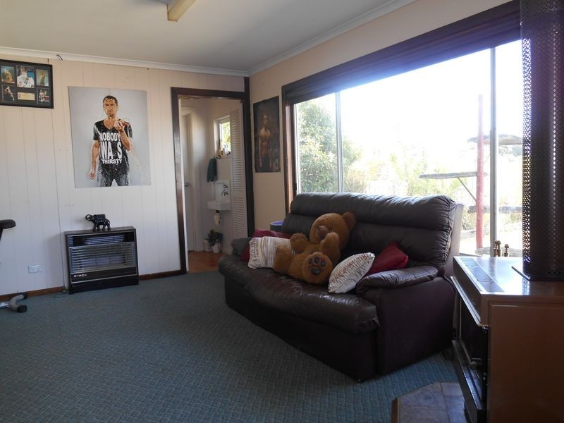 182 Queen Street, Colac VIC 3250