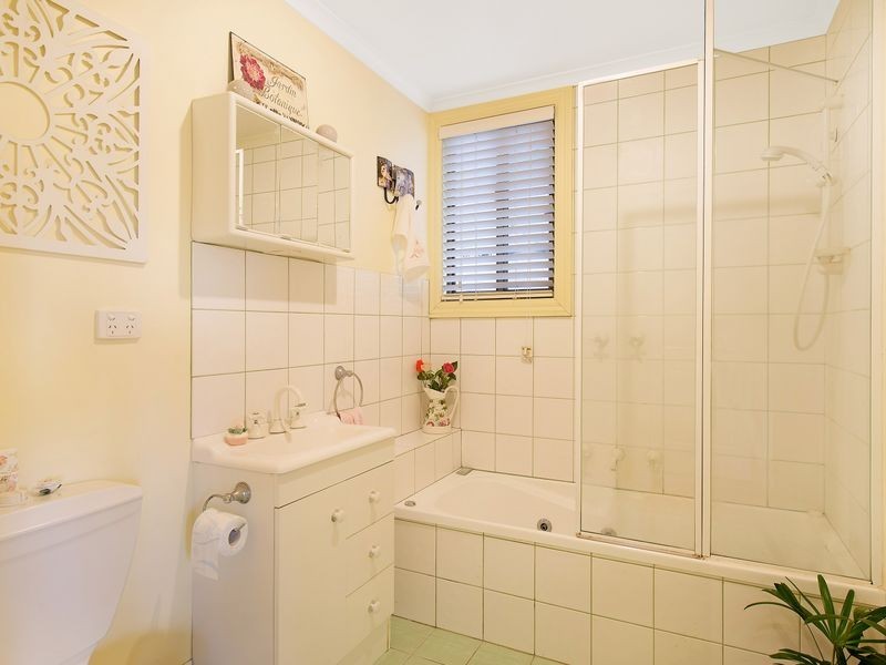 73 Armstrong Street, Colac VIC 3250