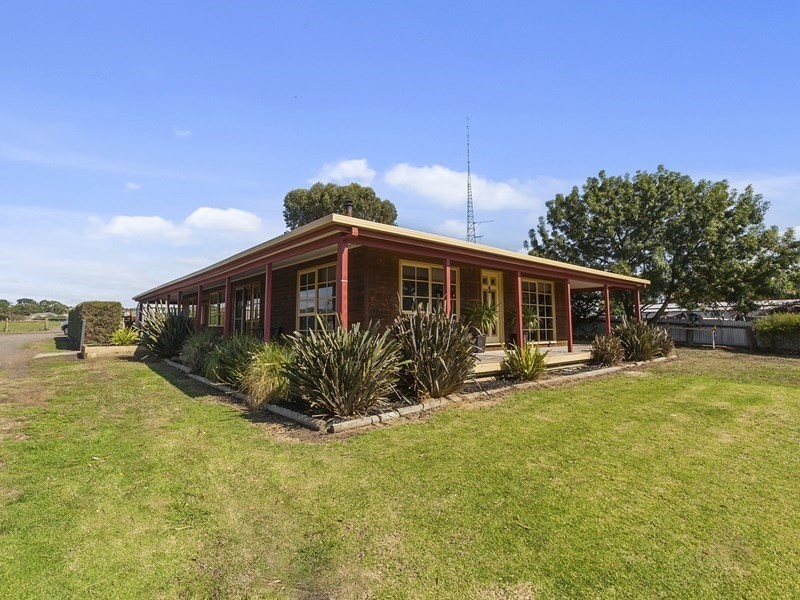 66 Aireys Street, Elliminyt VIC 3250