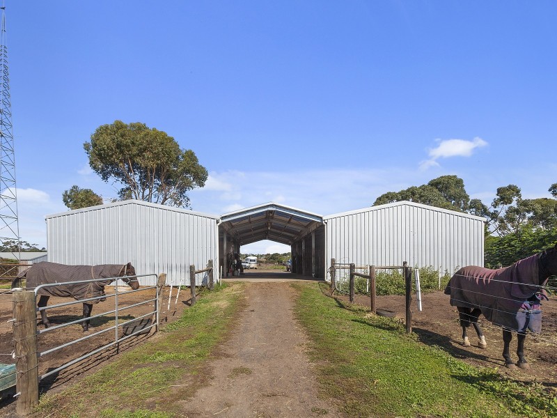 66 Aireys Street, Elliminyt VIC 3250