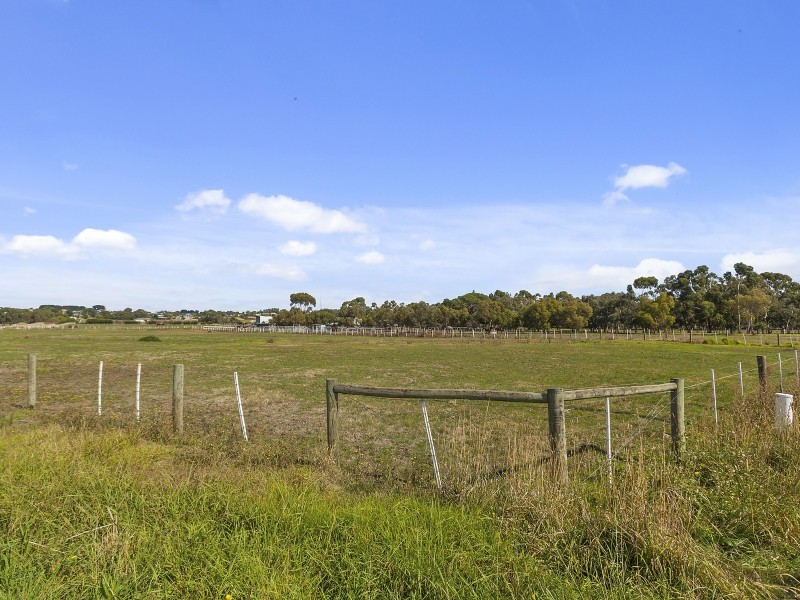 66 Aireys Street, Elliminyt VIC 3250