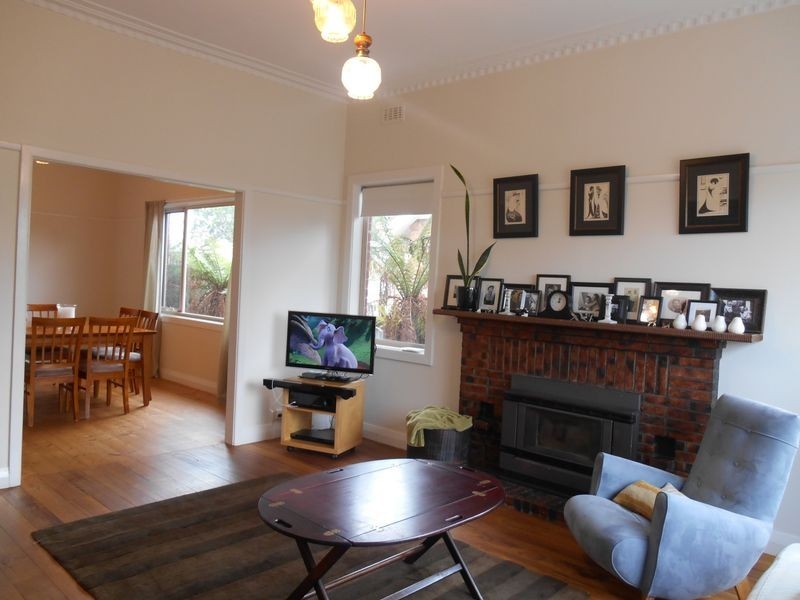 22 Armstrong Street, Colac VIC 3250