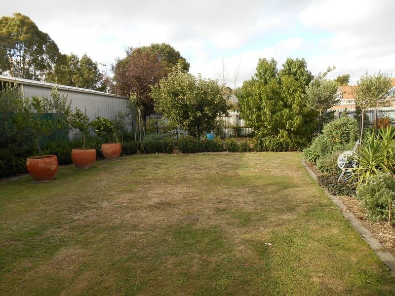 22 Armstrong Street, Colac VIC 3250