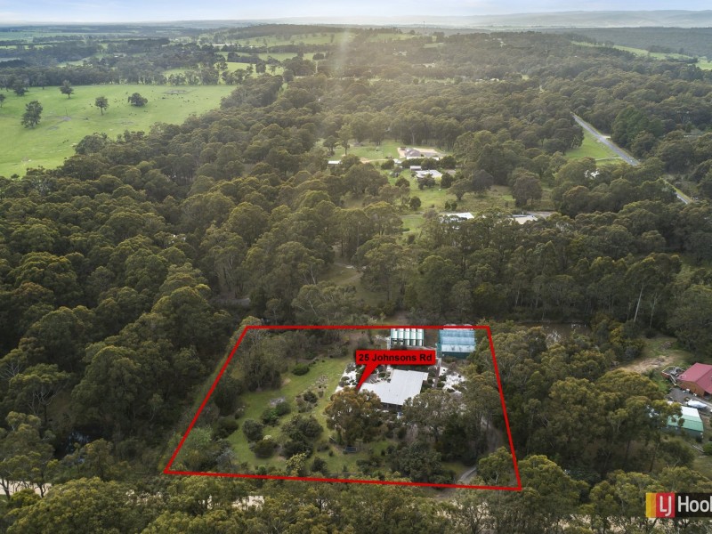 25 Johnsons Road, Barongarook VIC 3249