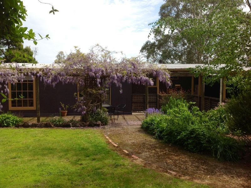 85 Campiglis Road, Kawarren VIC 3249