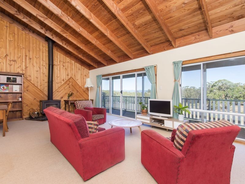 75 McCalls Road, Yeodene VIC 3249