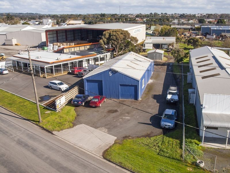 5 Forest Street, Colac VIC 3250