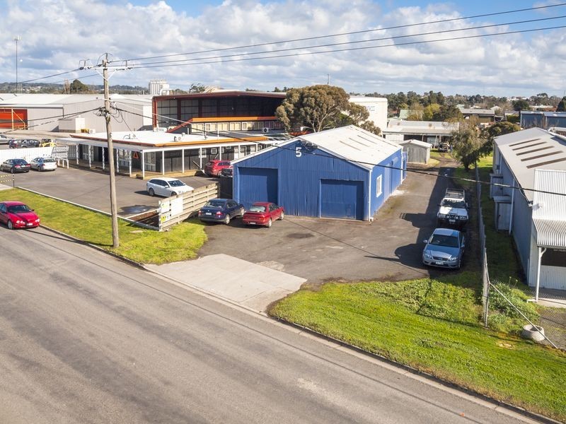 5 Forest Street, Colac VIC 3250