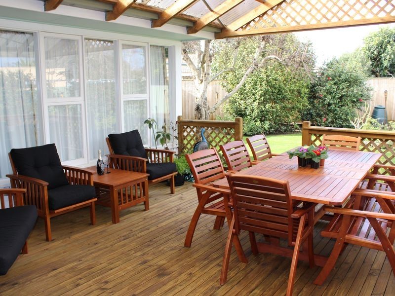 8 Sinclair Street, Colac VIC 3250