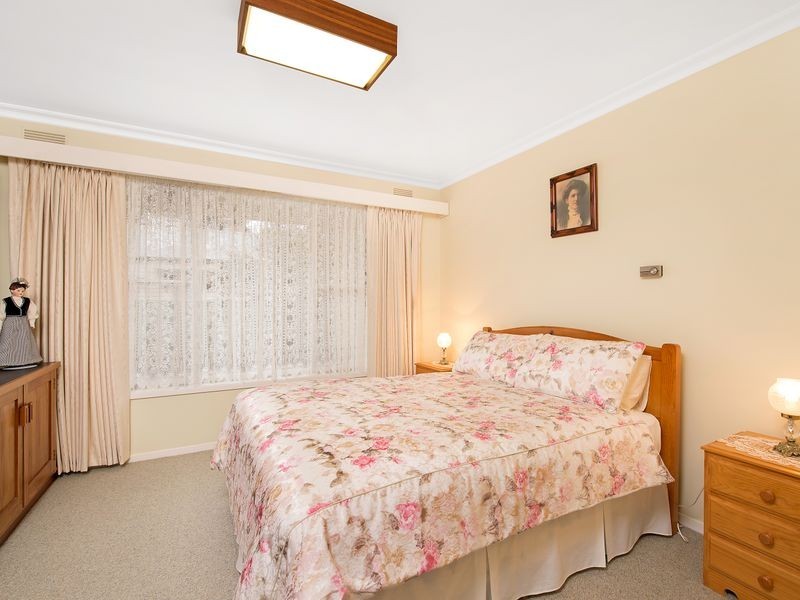 13 Corangamite Street, Colac VIC 3250