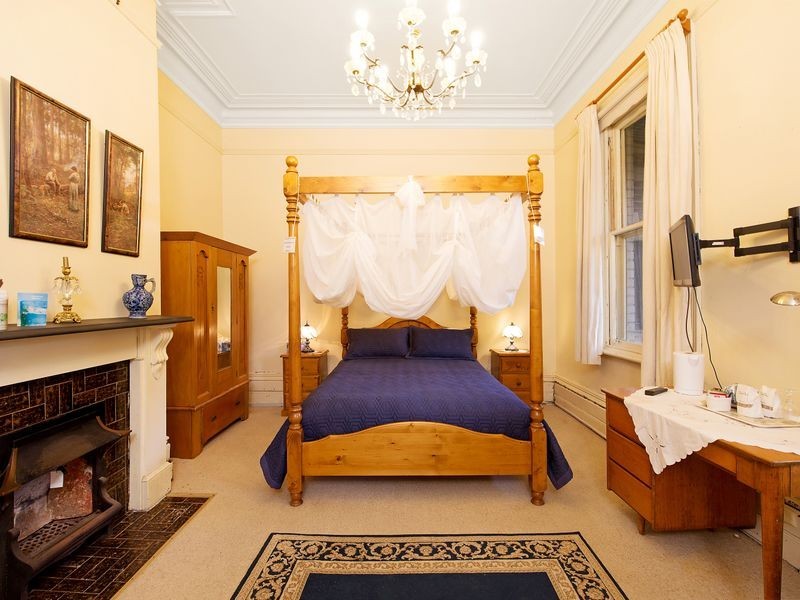 14-16 Gellibrand Street, Colac VIC 3250