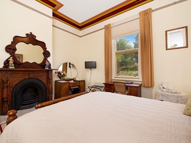 14-16 Gellibrand Street, Colac VIC 3250