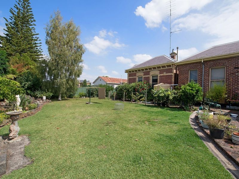 14-16 Gellibrand Street, Colac VIC 3250