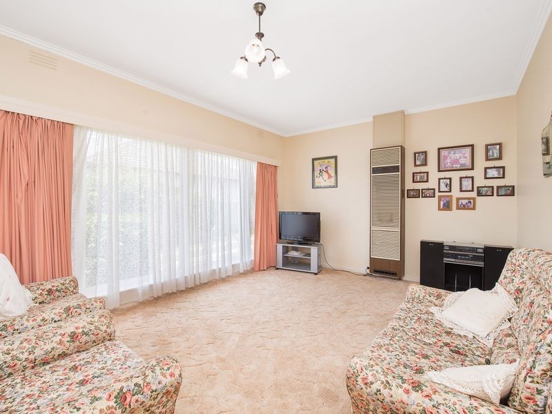 51 Moore Street, Colac VIC 3250