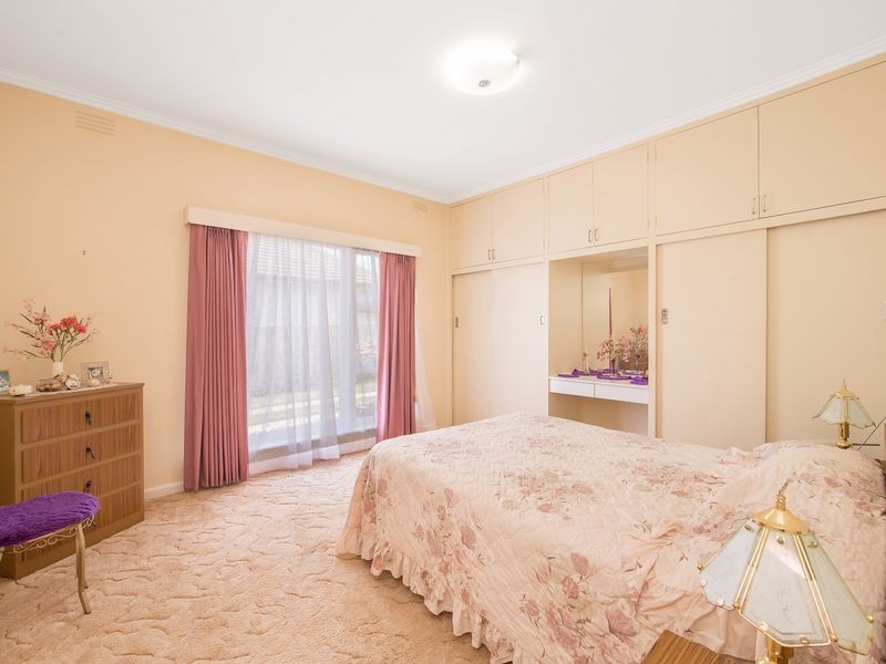 51 Moore Street, Colac VIC 3250