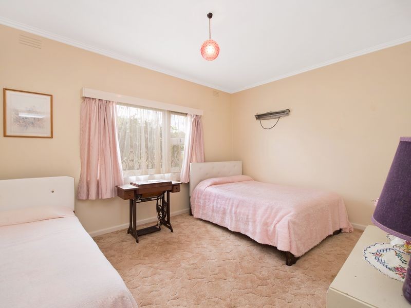 51 Moore Street, Colac VIC 3250